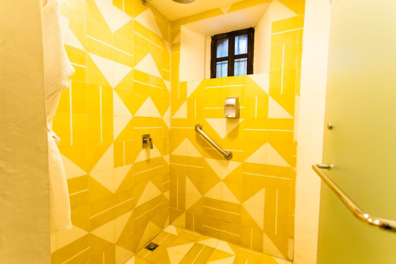 Adra Hostel Antigua Eksteriør billede